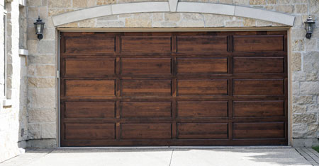 Wood garage door Long ilsand